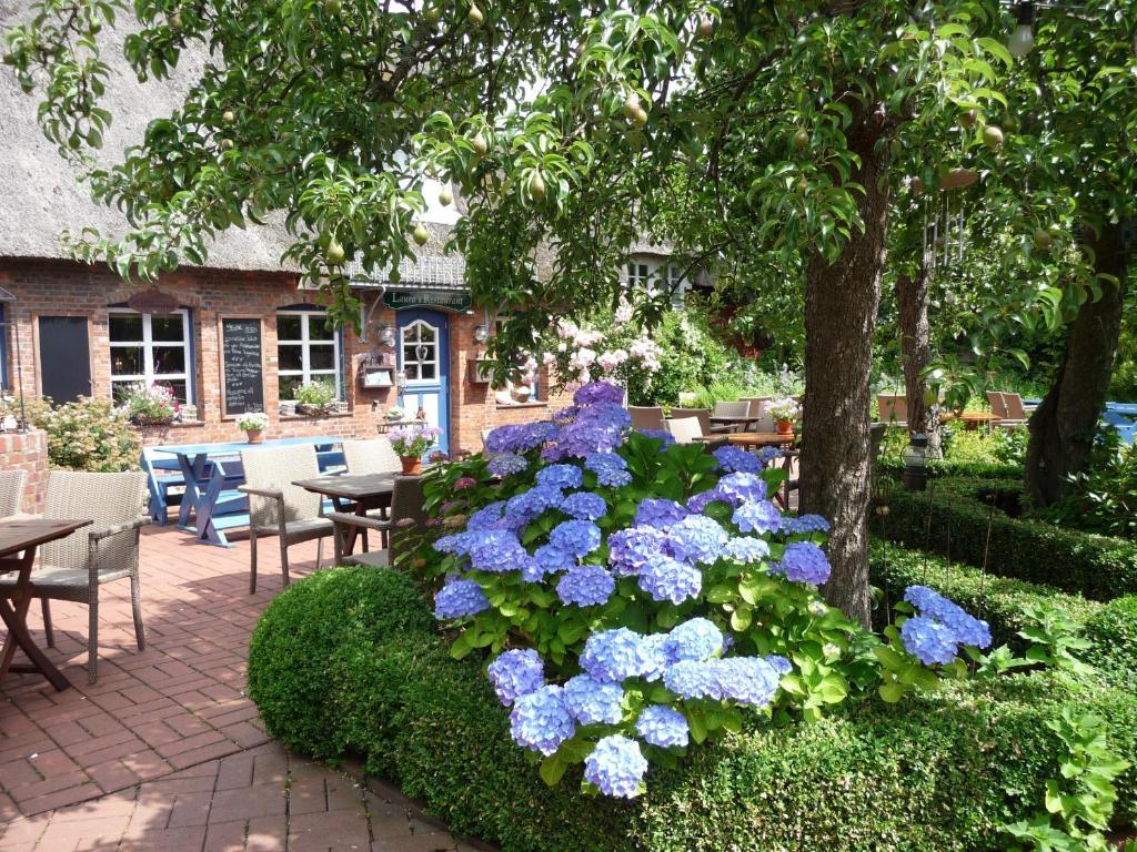 Sternhagens Landhaus Hotel Oevenum Exterior photo